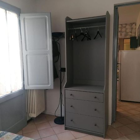 La Casina Giramondo di Ele Viareggio Esterno foto