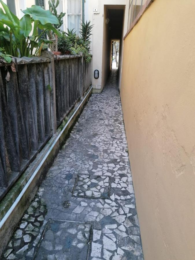 La Casina Giramondo di Ele Viareggio Esterno foto